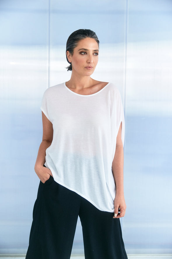 Tencel Asymmetric Top - White - Tluxe