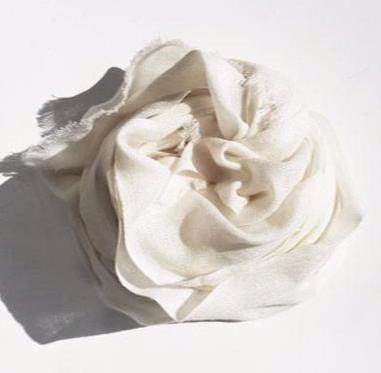 NATURAL FINE MERINO SCARF - Tluxe